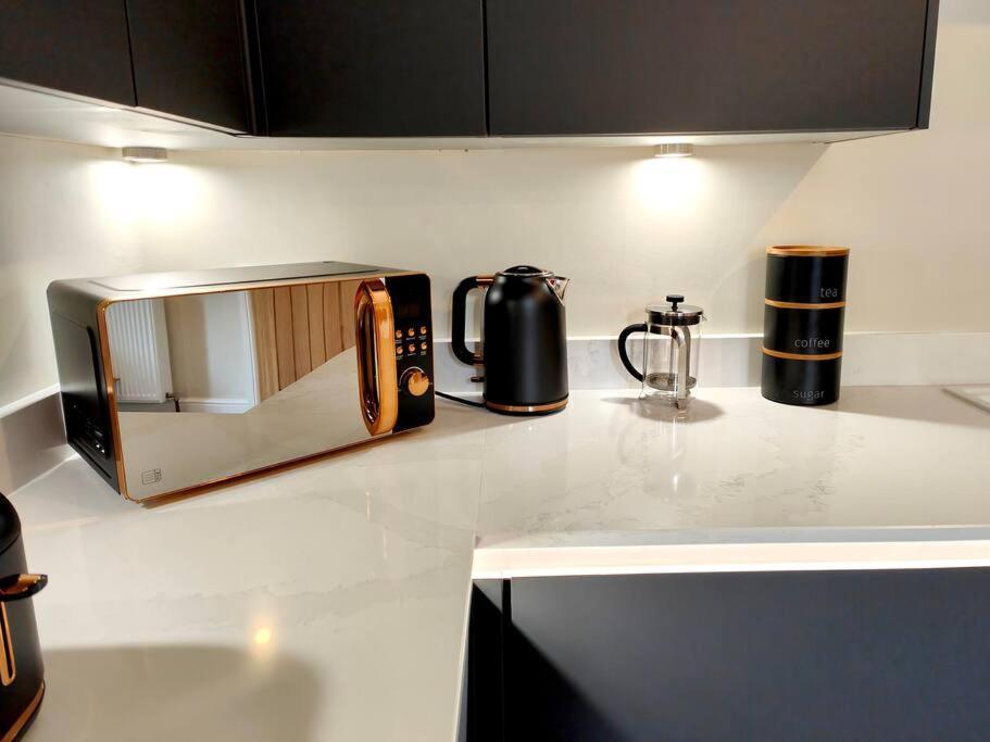 Carvetii - Anne House Room 1 - Dbl Bed Ground Floor En-Suite كارلايل المظهر الخارجي الصورة