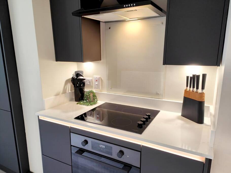 Carvetii - Anne House Room 1 - Dbl Bed Ground Floor En-Suite كارلايل المظهر الخارجي الصورة