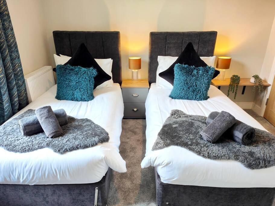 Carvetii - Anne House Room 1 - Dbl Bed Ground Floor En-Suite كارلايل المظهر الخارجي الصورة
