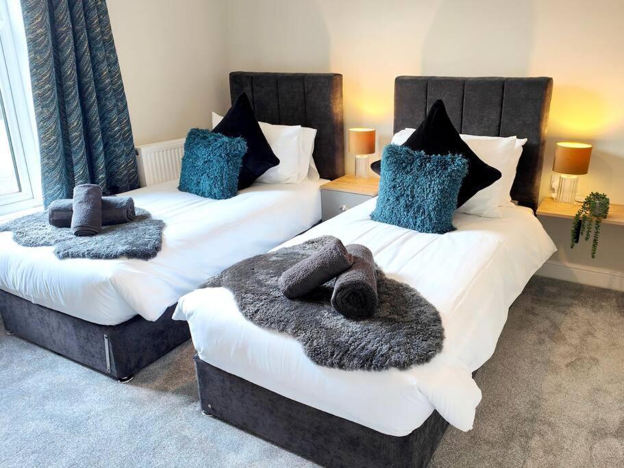 Carvetii - Anne House Room 1 - Dbl Bed Ground Floor En-Suite كارلايل المظهر الخارجي الصورة